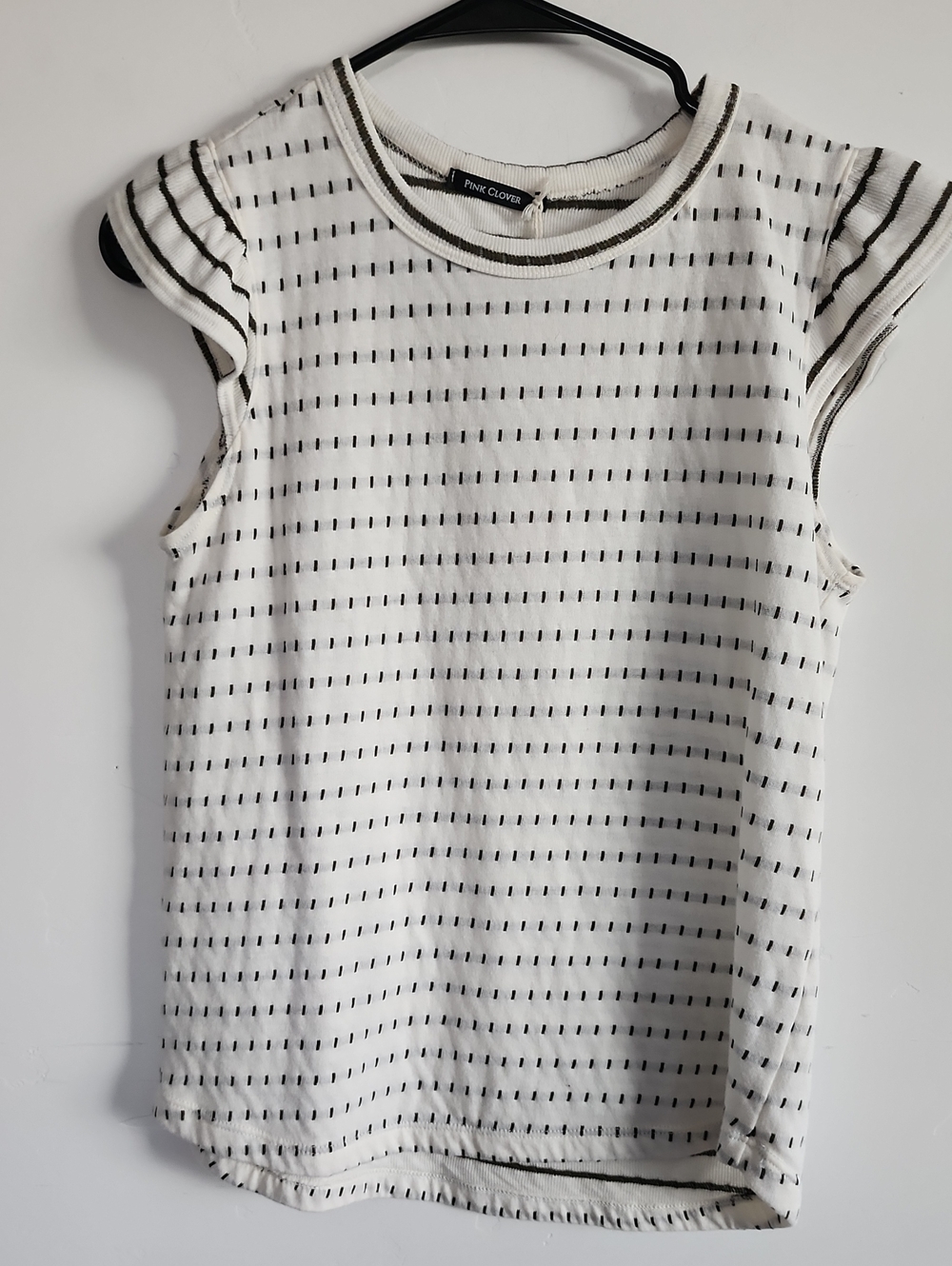 Pink Clover White Sleeveless Knit Top with Black Stitching